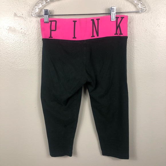 PINK Victoria's Secret Pants - ✨SOLD✨ PINK Victoria's Secret Yoga Capris Size